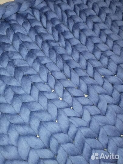 Плед крупной вязки