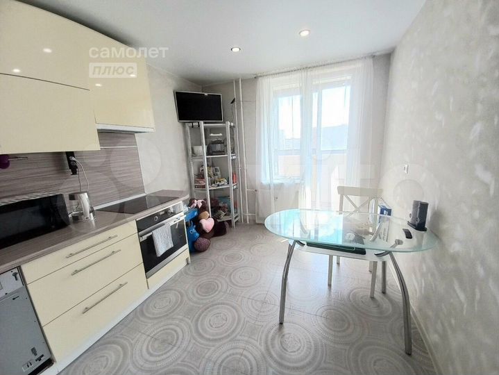 1-к. квартира, 37 м², 15/21 эт.