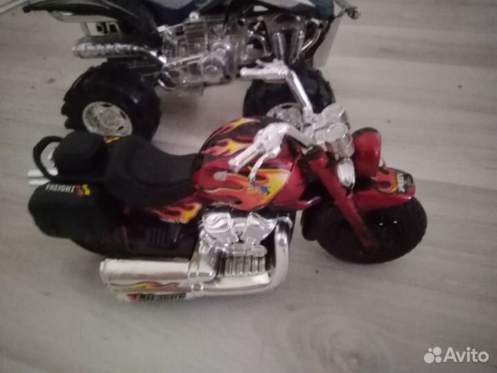 Мотоциклы детские игрушечные