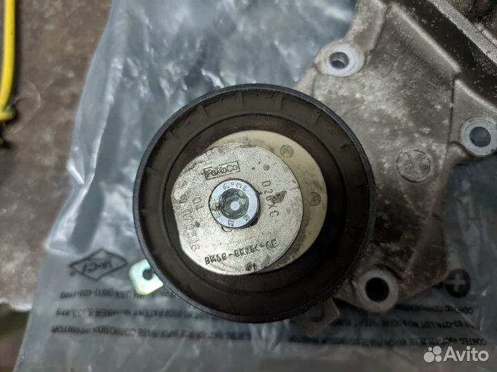 Помпа ford Куга 2 1.6