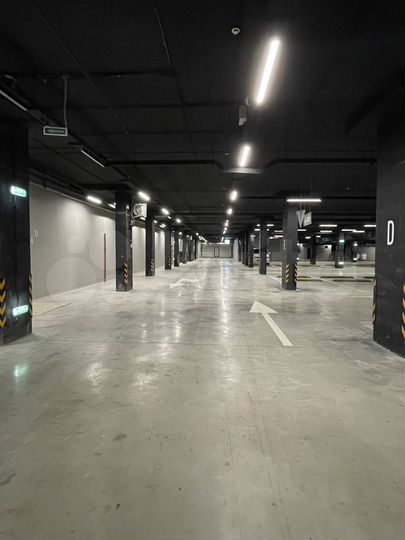 Машиноместо, 14 м²