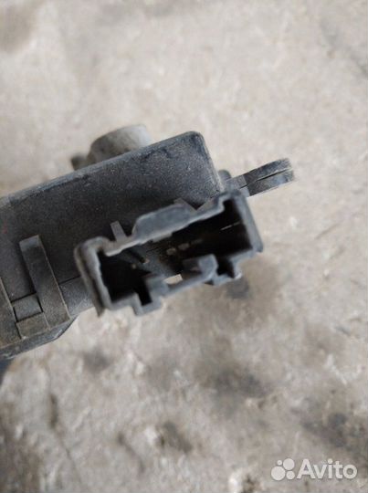 Сервопривод заслонки отопителя Mazda 6 GH