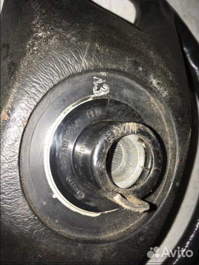 Руль Audi 100 C3 80 B3 Ауди 80 Б3 100 С3