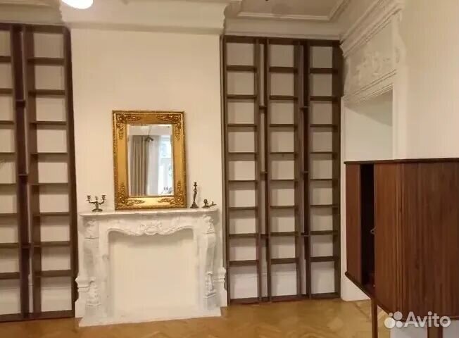 Стеллаж деревянный из массива