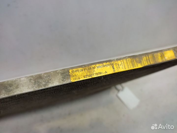 Радиатор кондиционера Renault Logan 2 2014