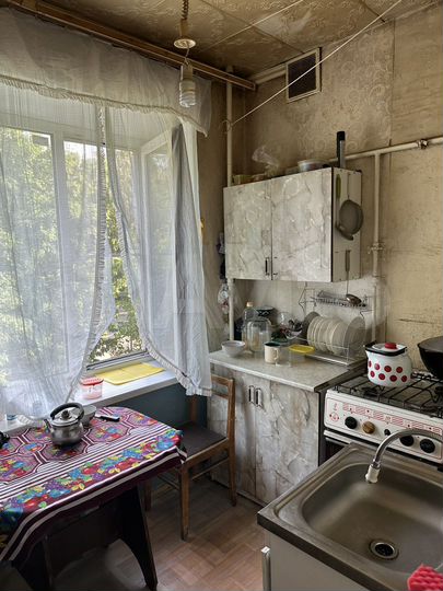 2-к. квартира, 45 м², 2/4 эт.