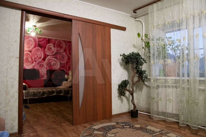 Коттедж 105 м² на участке 6 сот.