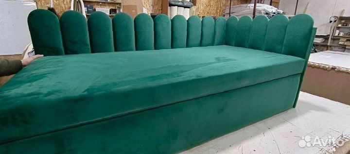 Детская кровать диван Дельфин / раскладной