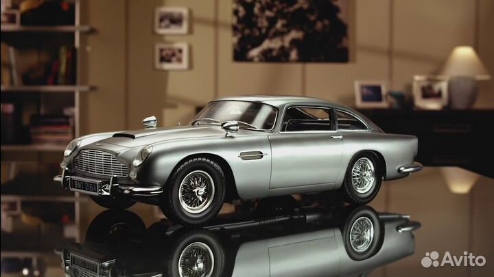 Aston Martin DB5 1:8 Сборная модель / Eaglemoss