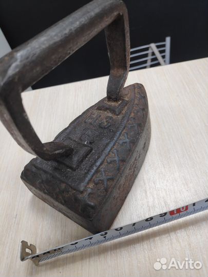 Утюг чугунный старинный