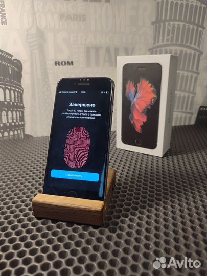 Телефон iPhone 6s