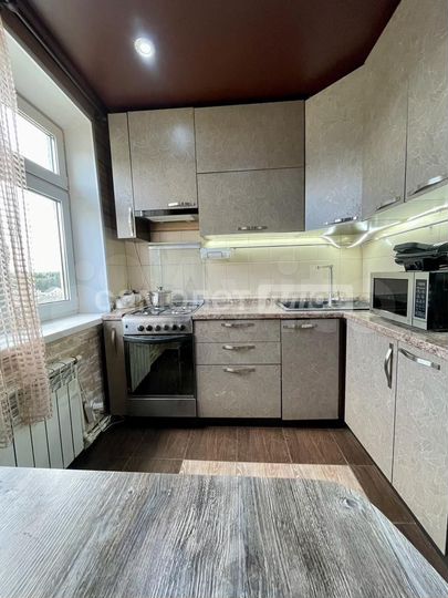 4-к. квартира, 59 м², 5/5 эт.