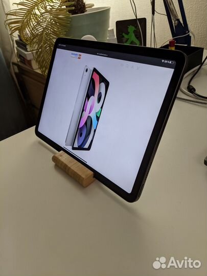 Планшет Apple iPad Air 64Gb Wi-Fi Space Gray