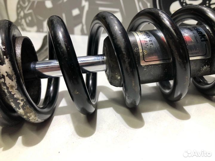 Амортизатор Kawasaki ZZR 400-1 1991г