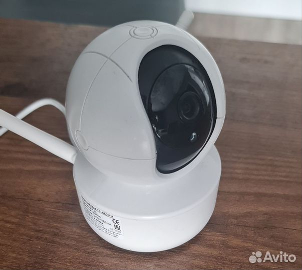 Камера видеонаблюдения купольная