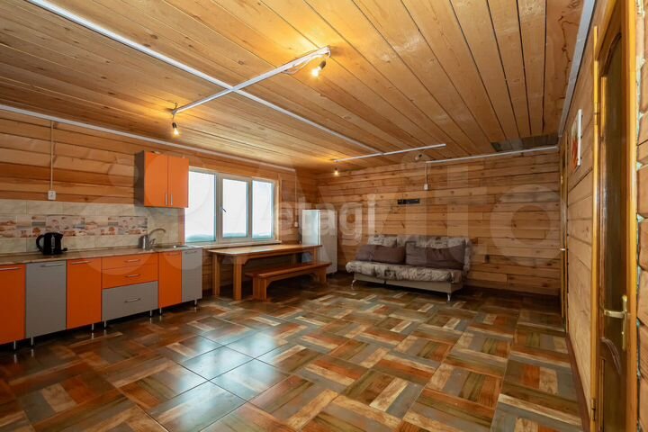 Продам помещение свободного назначения, 240 м²