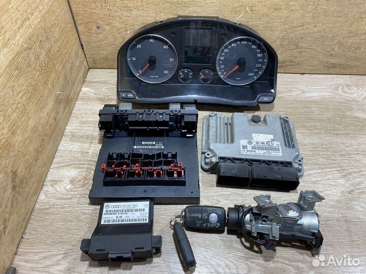 Комплект эбу Volkswagen Golf 5 1,9 BLS АКПП