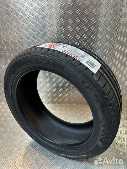 Kumho Ecsta PS71 245/45 R19 102Y