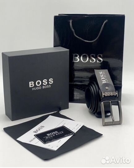 Мужской кожаный ремень черный