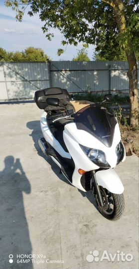 Максискутер Honda Forza MF10