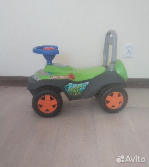 Машинка каталка