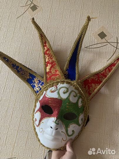 Маска карнавальная