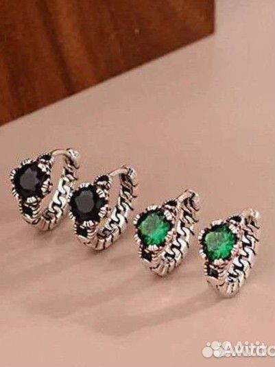 Серьги с цирконами новые
