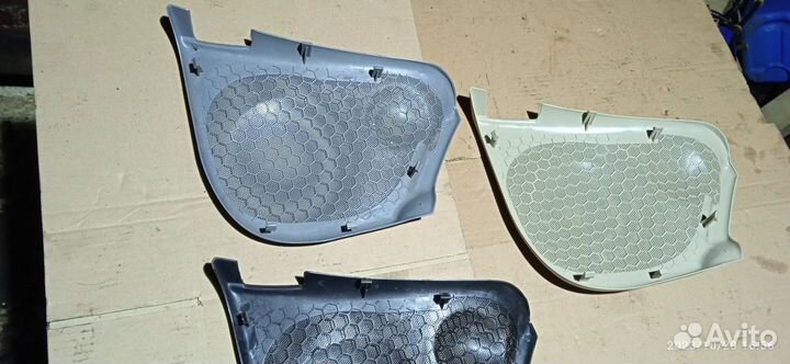 Накладка на динамик передней двери Opel Vectra b R