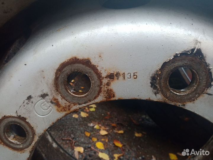 Диски ет135 11.75-22.5 рулевые