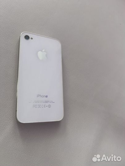 iPhone 4S, 16 ГБ