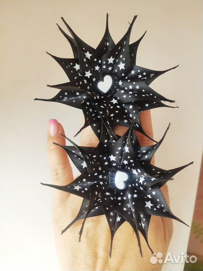 Цветы-резинки ручной работы