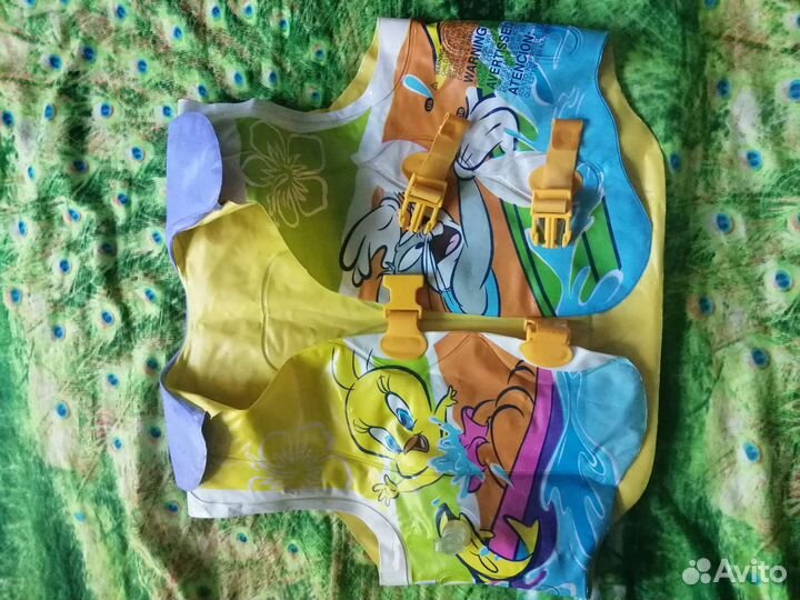 Купальник с поплавками для плавания