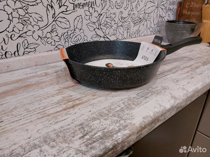 Сковорода нева 