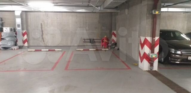 Машиноместо, 12 м²