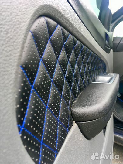 Вставки в дверные карты (ромб синяя строчка)