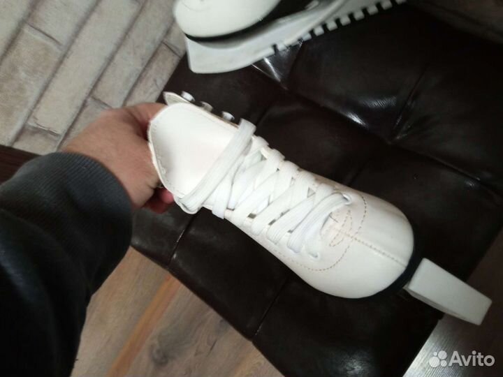 Коньки для девочки