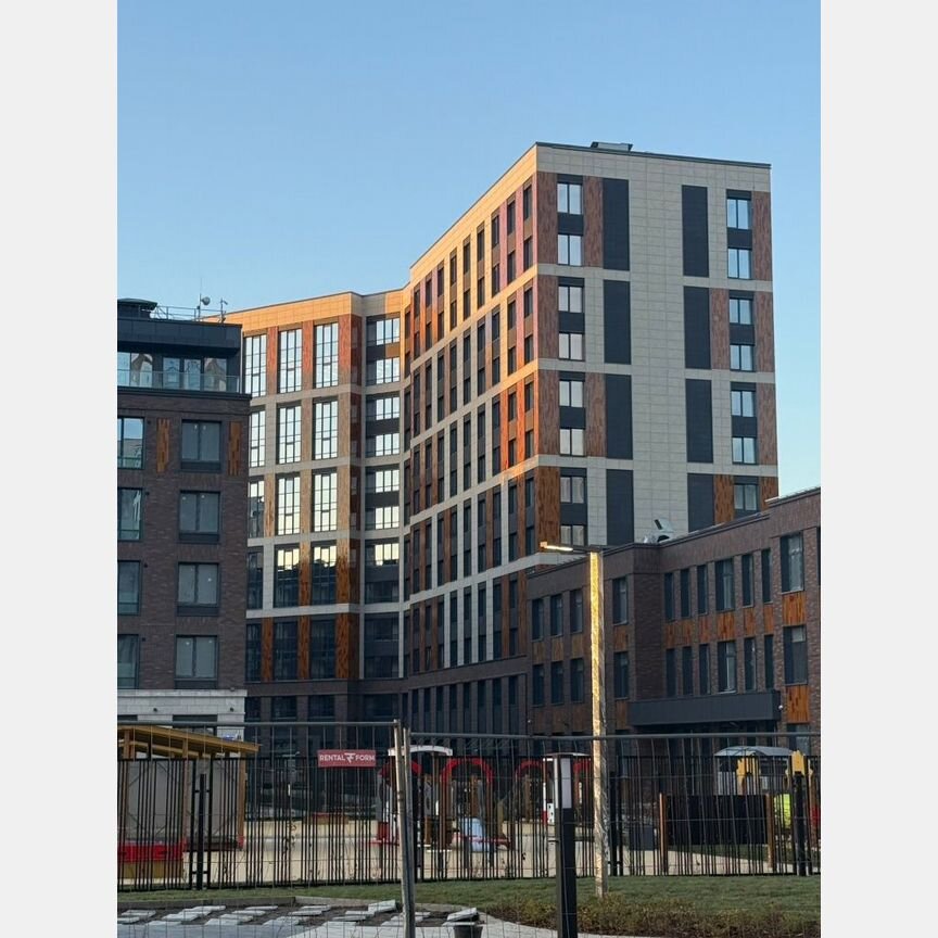 5-к. квартира, 143,1 м², 6/12 эт.