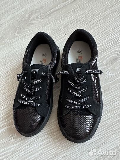 Обувь для девочки (28р 17,5 см)