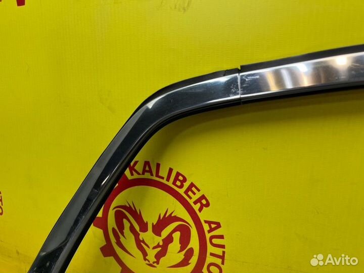 Молдинг форточки правый Honda Accord 8 2.0 R20A3