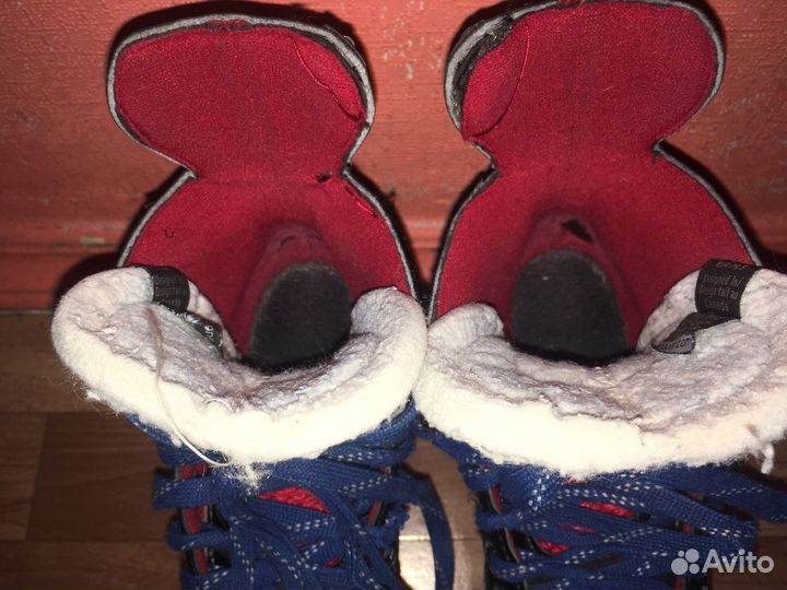 Хоккейные коньки бауэр