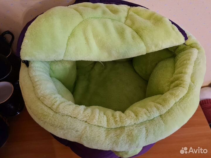 Лежанка домик для кошки