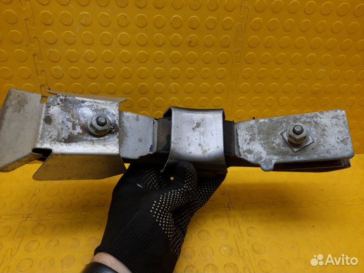 Б/У подушка кпп В хорошем состоянии, оригиналnnУ