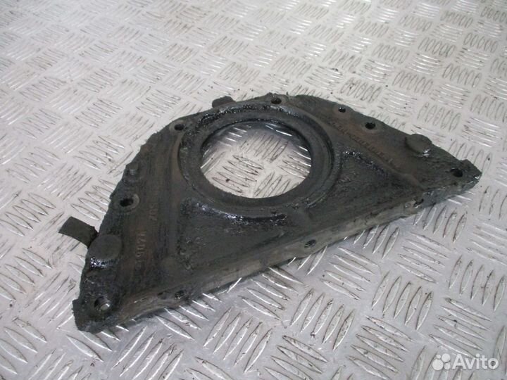 Крышка плиты двигателя Mercedes-Benz A4570111107