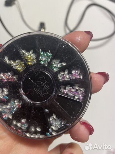 Стразы для ногтей