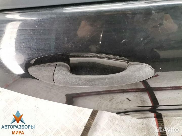 Обшивка двери задняя правая Mercedes-Benz C-Класс