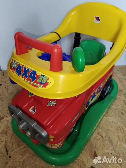 Детская машинка-каталка