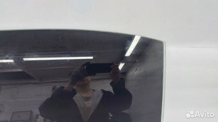 Стекло двери заднее левое Mercedes-Benz E-Class