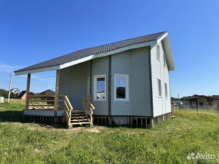 Бригада строителей