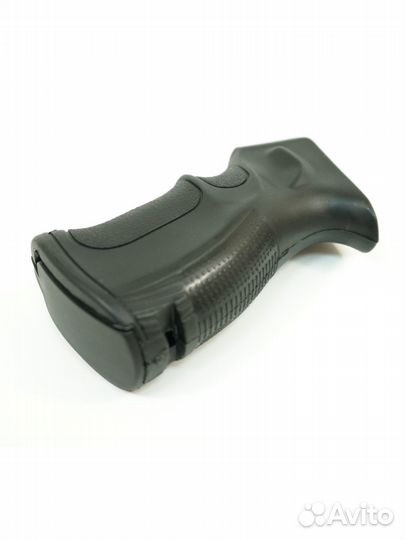 Тактическая рукоятка для ак с полезным отсеком