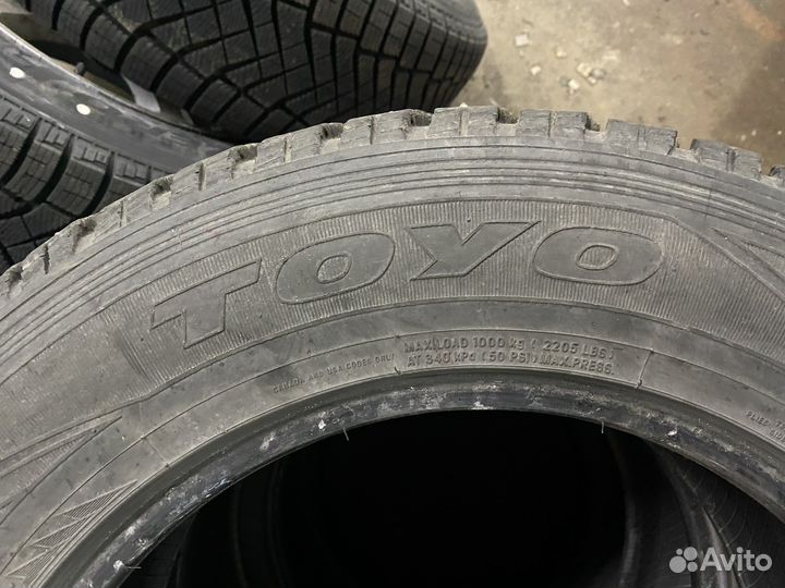 Toyo Open Country I/T 235/65 R17